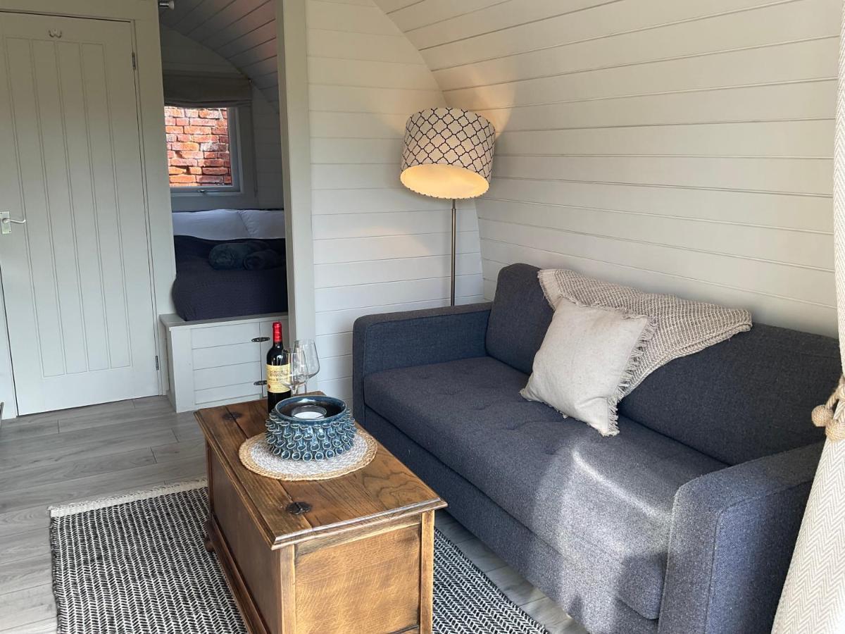 Secluded Cosy Luxury Pod With Wood Fired Hot Tub Hotel Shrewsbury Kültér fotó