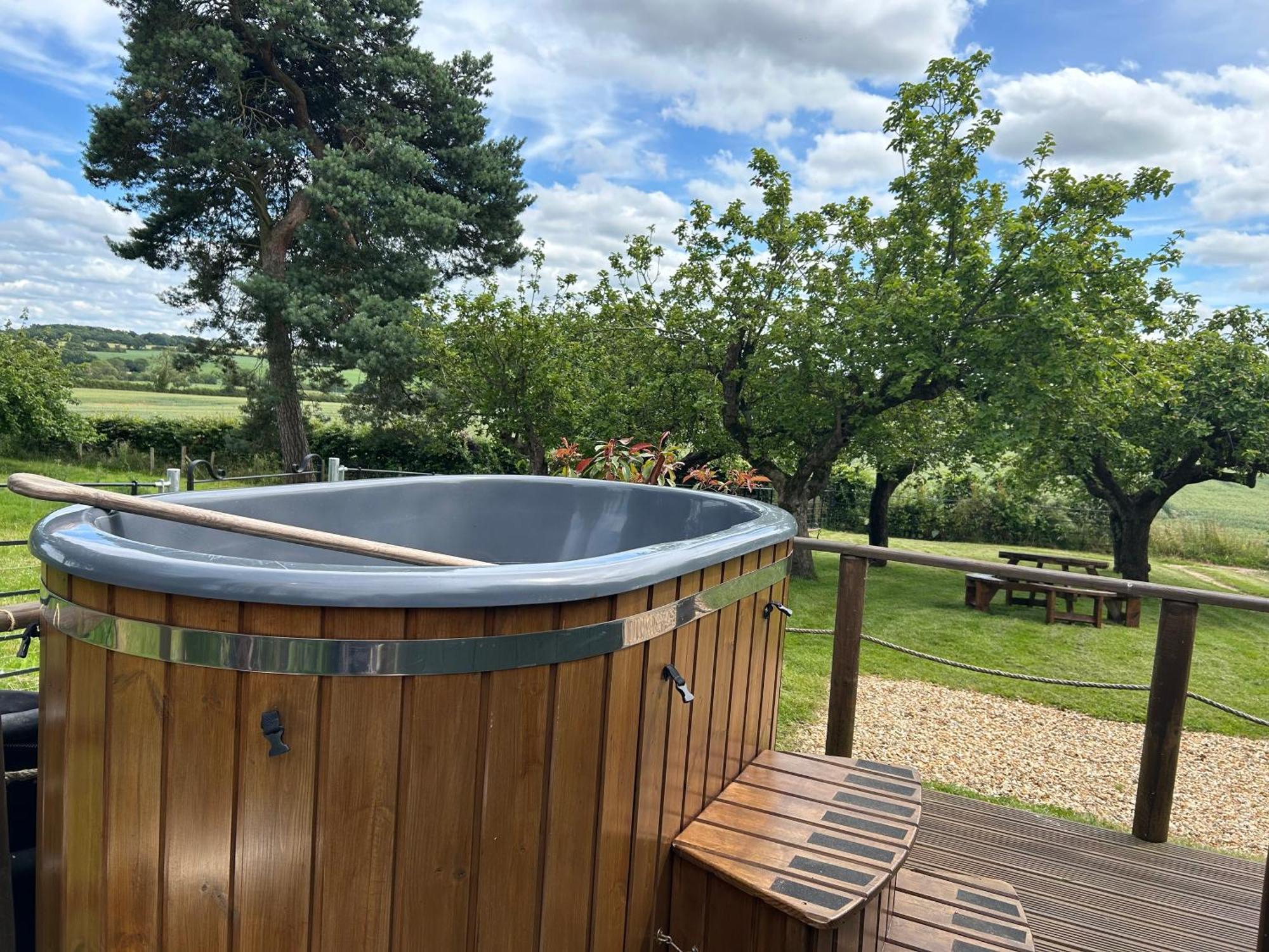 Secluded Cosy Luxury Pod With Wood Fired Hot Tub Hotel Shrewsbury Kültér fotó