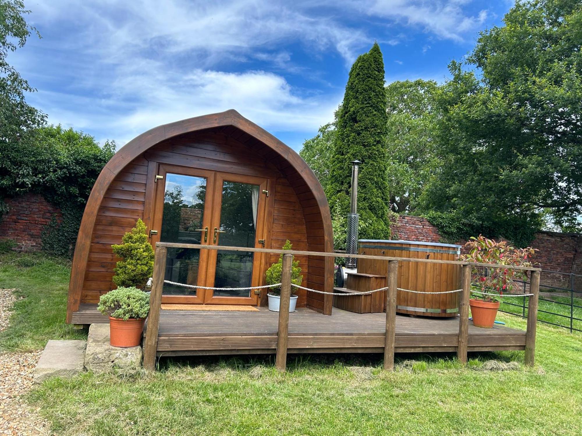 Secluded Cosy Luxury Pod With Wood Fired Hot Tub Hotel Shrewsbury Kültér fotó